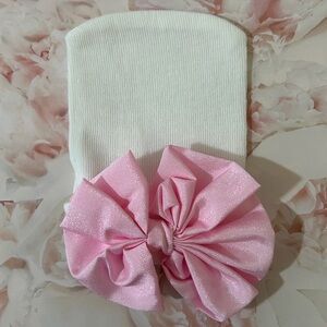 Brand New Newborn Girl Hospital Hat With Bow